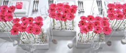 modern wedding centrepiece