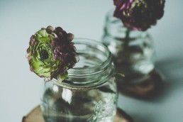 simple wedding centrepiece